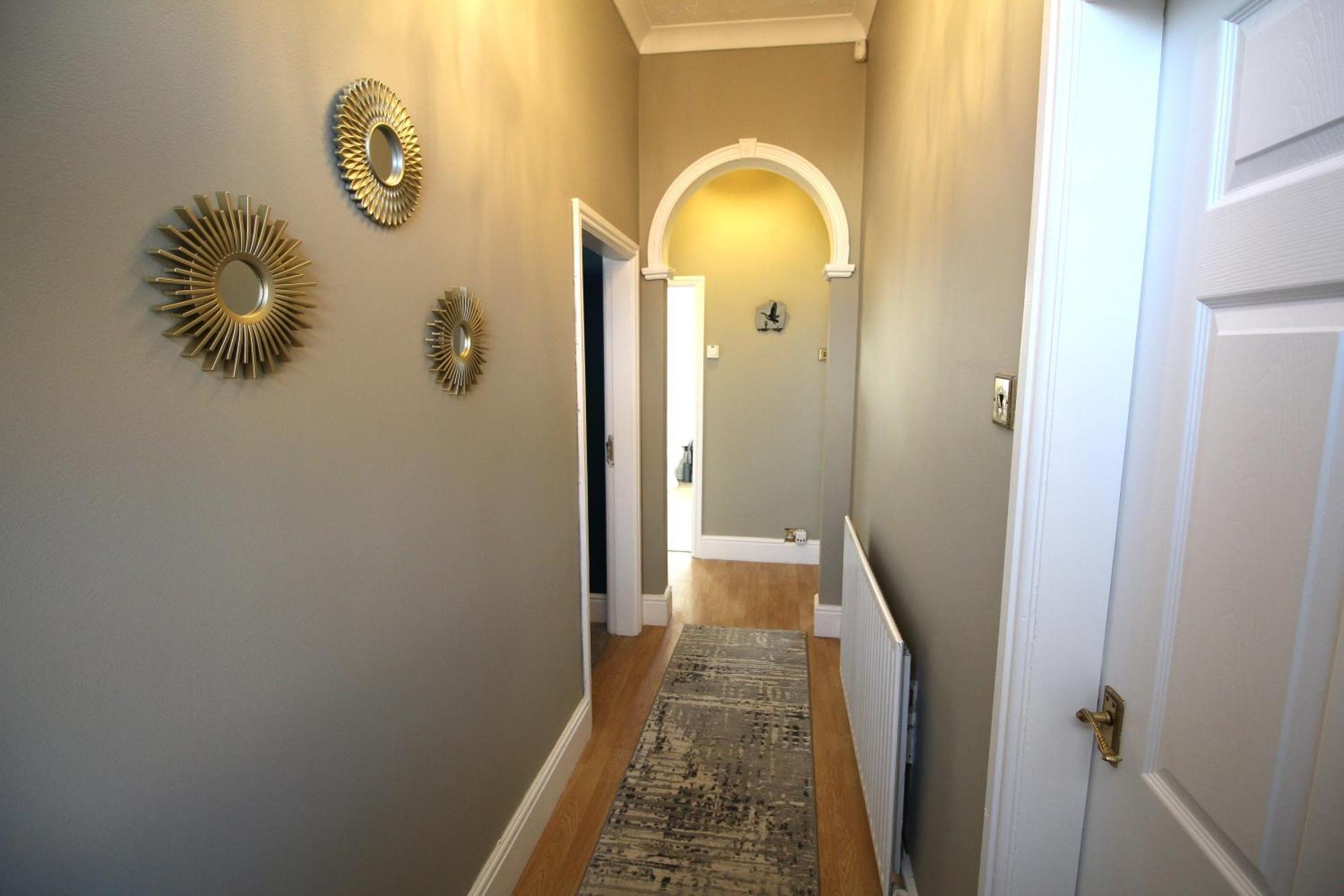 Large 3 Bed - Beautiful Refurb - Garden